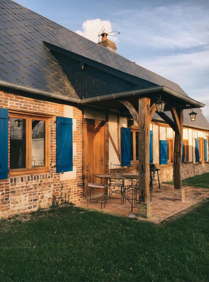 Gite Au Haras Des Arts Saint-Aubin-de-Bonneval Eksteriør billede